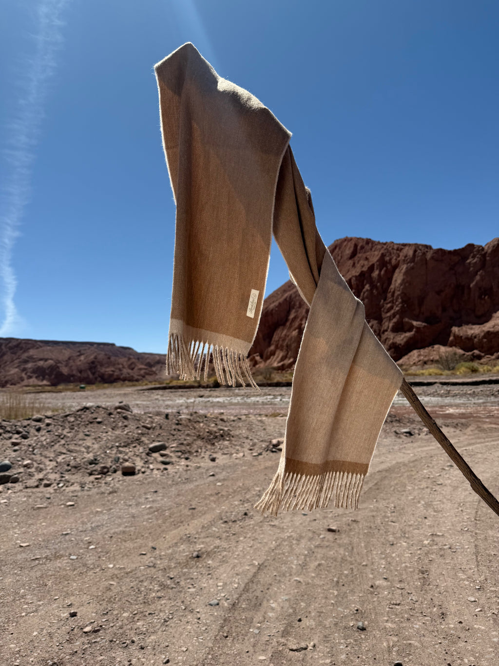 Bufanda riso di luna de baby alpaca eco sostenible en colores naturales y textura reversible